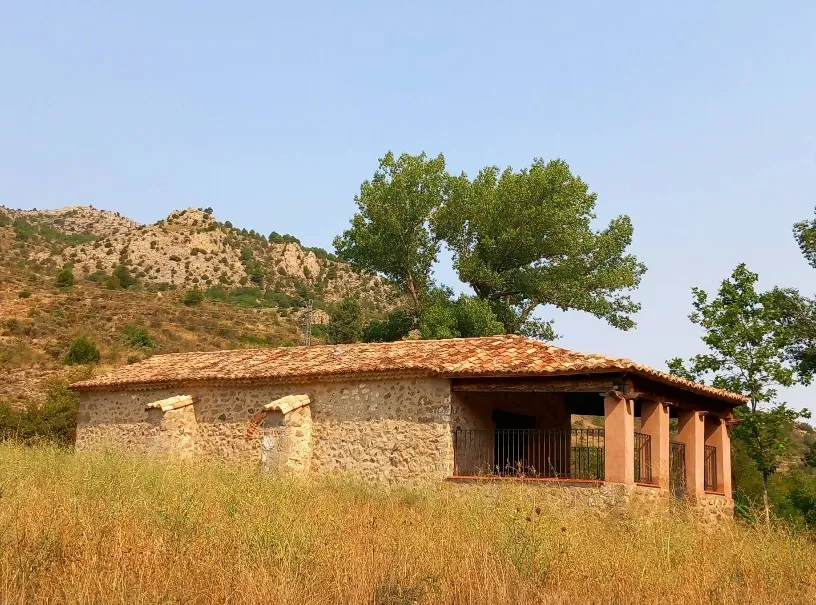 Ermita de San Roque, Camarera de la Sierra