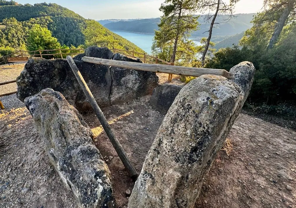 Dolmen del Perotillo