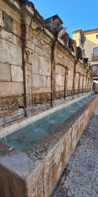Fuente de los Veinte Caños