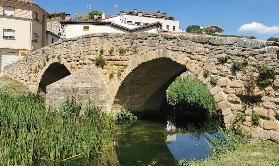 Puente Románico de Villatuerta