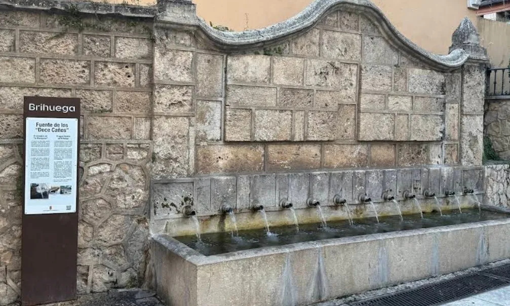 Fuente de los Doce Caños