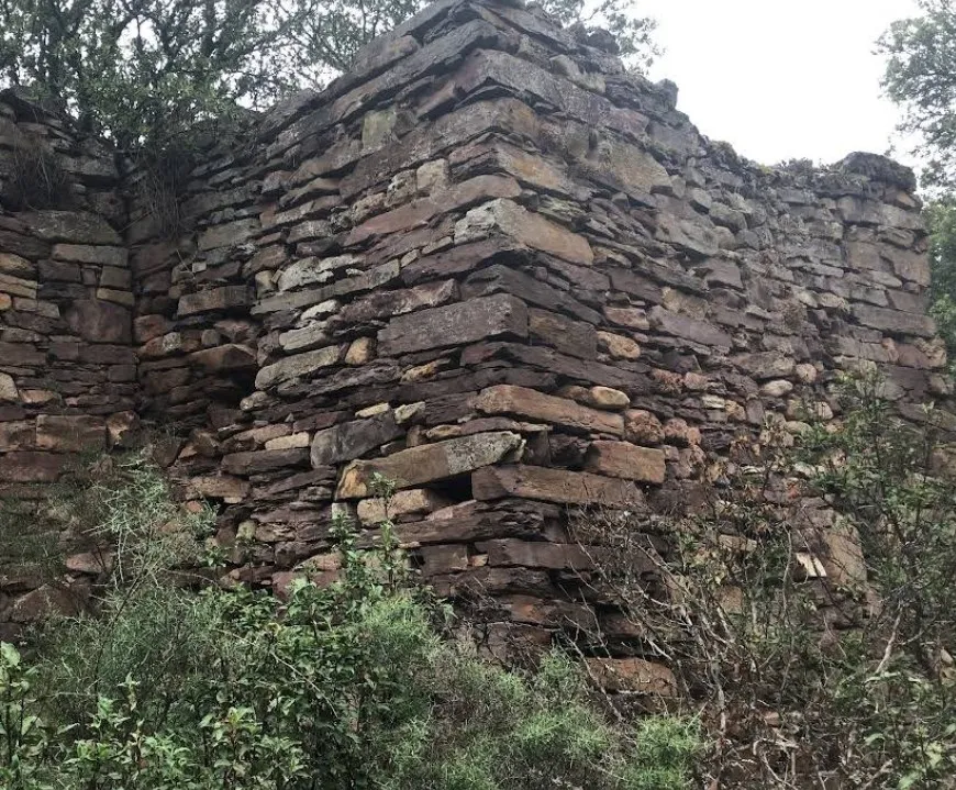 Ruinas de a Virgen de los Monasterios. Magaña