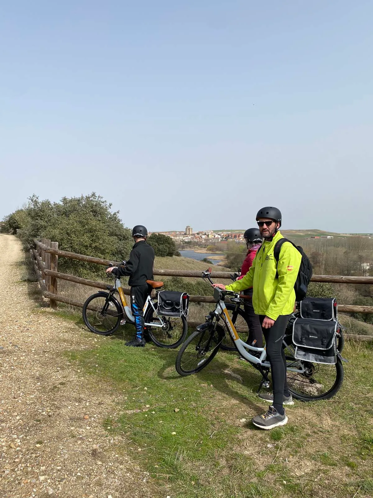 Ruta por la vía verde y orilla del Río Tormes.  - Imagen 2
